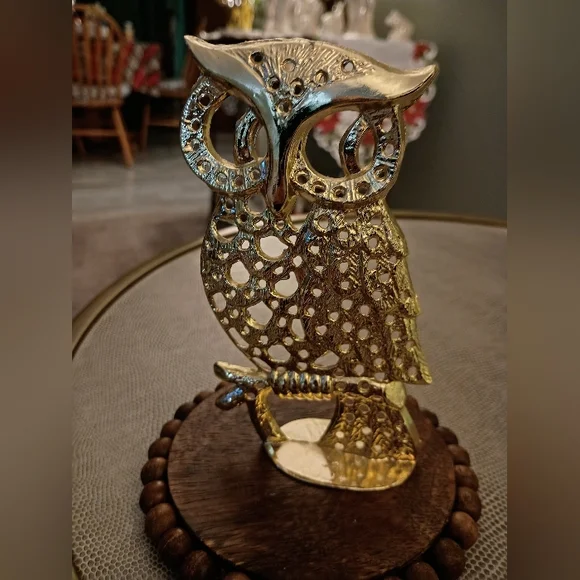 Vintage 1970s Torino Gold Owl Jewelry Earring Stand, Approximately 4.5" High - Picture 2 of 5